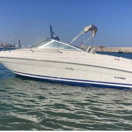 Mobil Avec Bateau Agde